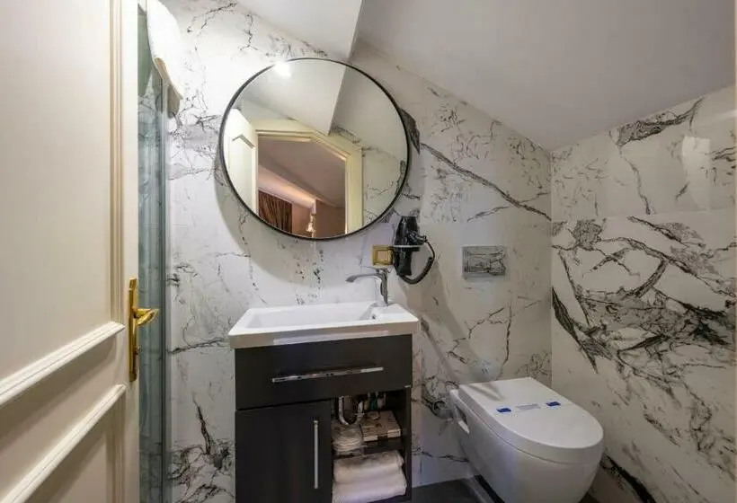 エコノミールーム, Moonlight Elegance Boutique Hotels