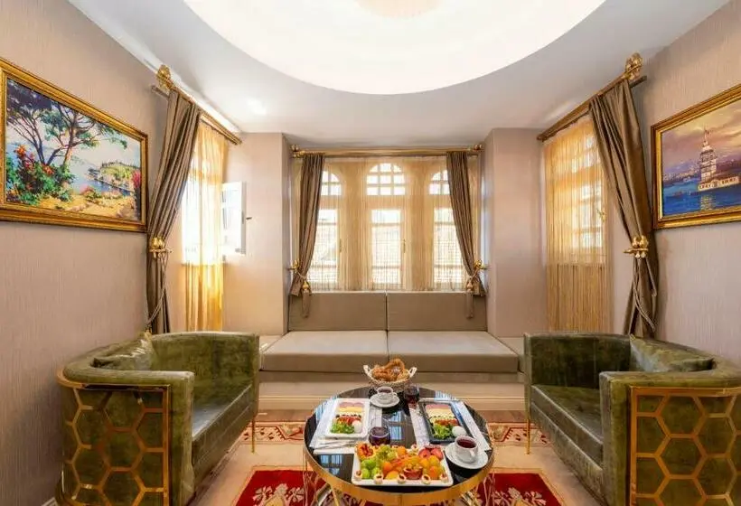 キングサイズベッドのスイートルーム, Moonlight Elegance Boutique Hotels