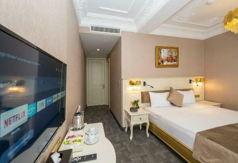 バルコニー付きデラックスルーム, Moonlight Elegance Boutique Hotels