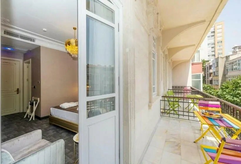 バルコニー付きデラックスルーム, Moonlight Elegance Boutique Hotels