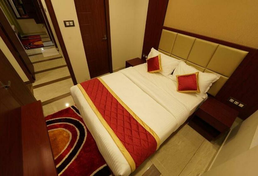 小型套房, Newline Orchid