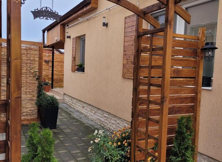 Апартаменты 2 Спальни, Casa Ladis