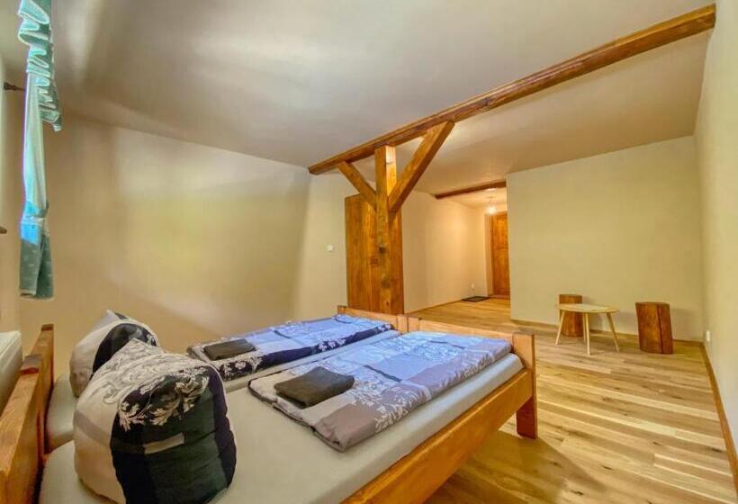 Номер Стандарт, Hospůdka Pod Rablinů