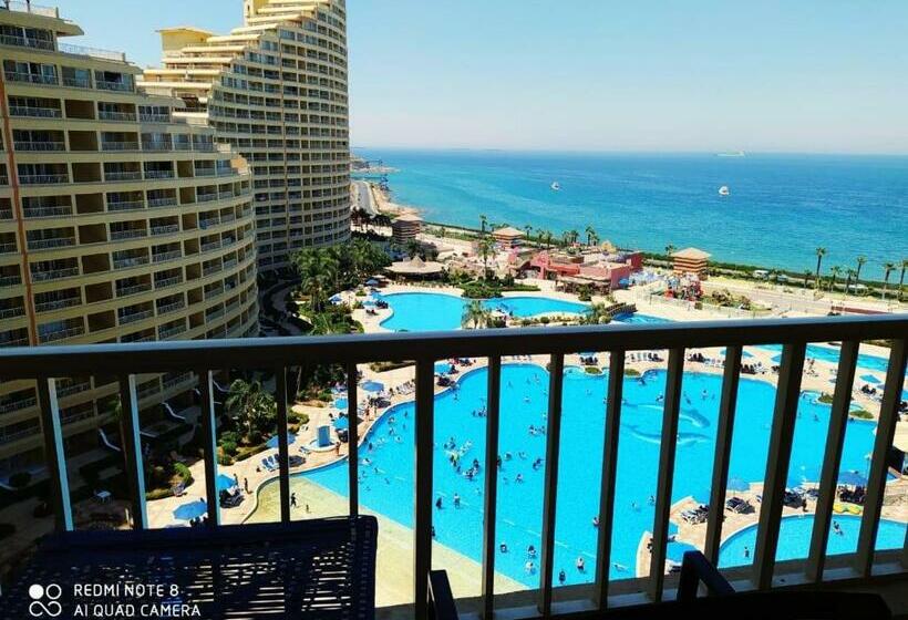 1 Bedroom Penthouse Apartment, Porto El Sokhna Pyramids Family Only