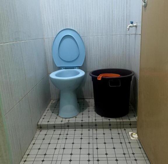 标准间, Penginapan Gindo Sidebuk Debuk Berastagi Redpartner