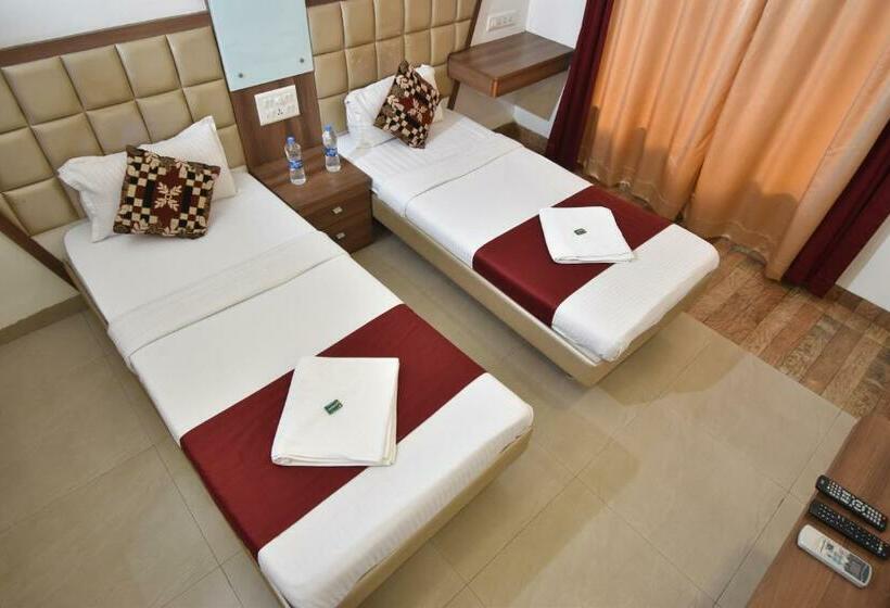 חדר דלוקס, Fabhotel Candor Amigo