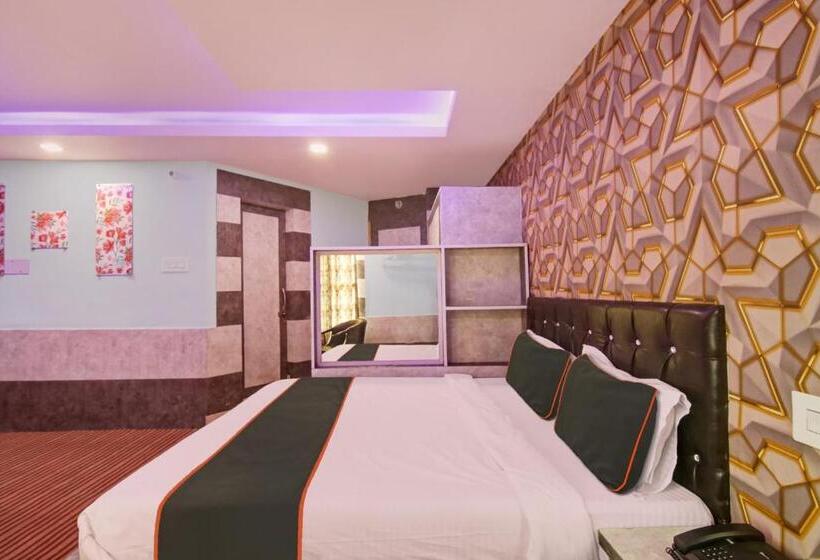 三人经典房间, Oyo Flagship The Manali Nomads