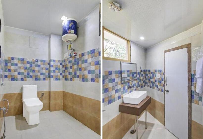 豪华三人间, Oyo Flagship The Manali Nomads