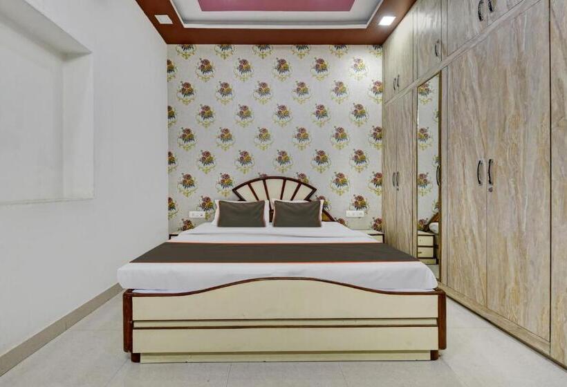 豪华三人间, Oyo Flagship The Manali Nomads