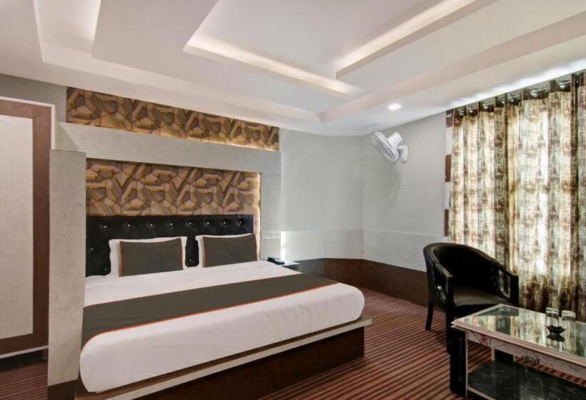 豪华三人间, Oyo Flagship The Manali Nomads