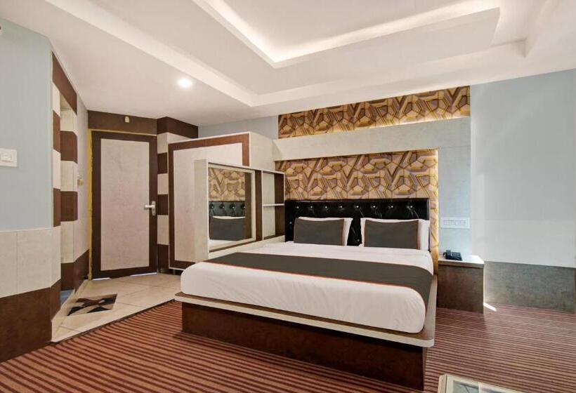 豪华三人间, Oyo Flagship The Manali Nomads