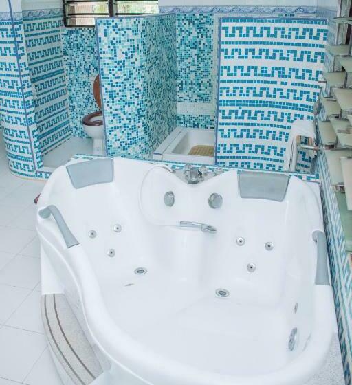 ویلای سوپریور 1 خوابه, Kijanii Cottages Diani Beach