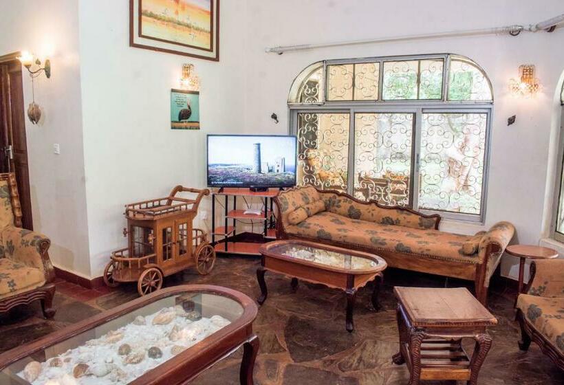 ویلای سوپریور 1 خوابه, Kijanii Cottages Diani Beach