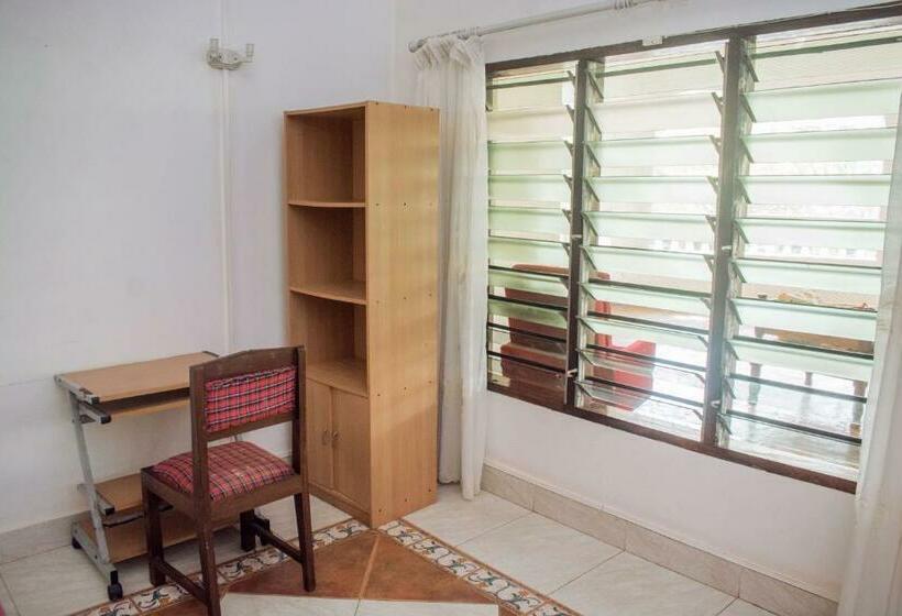 ویلای سوپریور 1 خوابه, Kijanii Cottages Diani Beach