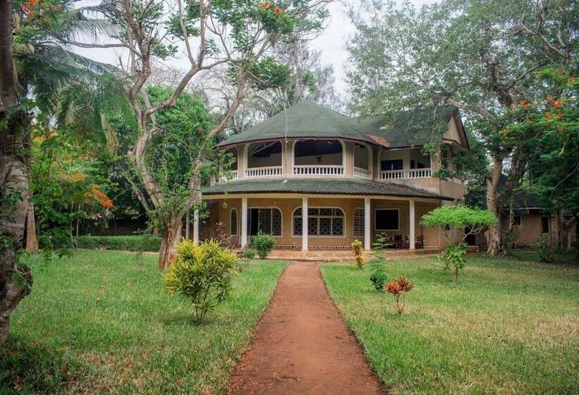 ویلای سوپریور 1 خوابه, Kijanii Cottages Diani Beach