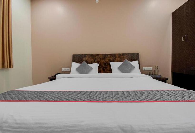 اتاق کلاسیک سه تخته, Super Townhouse Mansarovar Formerly Palm Tree