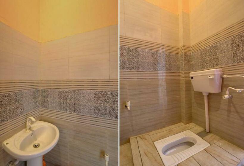 غرفة كلاسيكية ثلاثية, Oyo Uttam Haveli