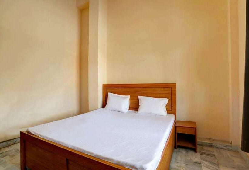 Трехместный Номер Deluxe, Oyo Uttam Haveli
