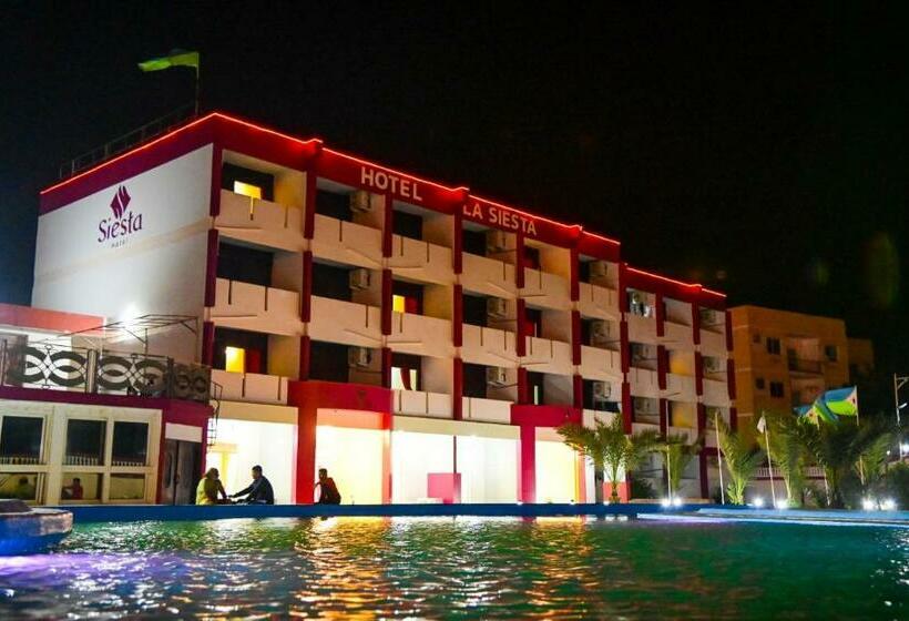 اتاق استاندارد با چشمانداز دریاچه, Siesta