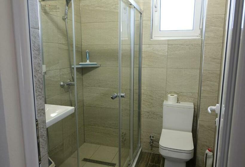 آپارتمان 2 خوابه, Adla Apartmani