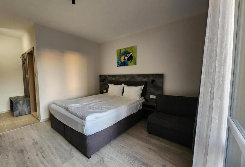 스탠다드 발코니 룸, Lotus