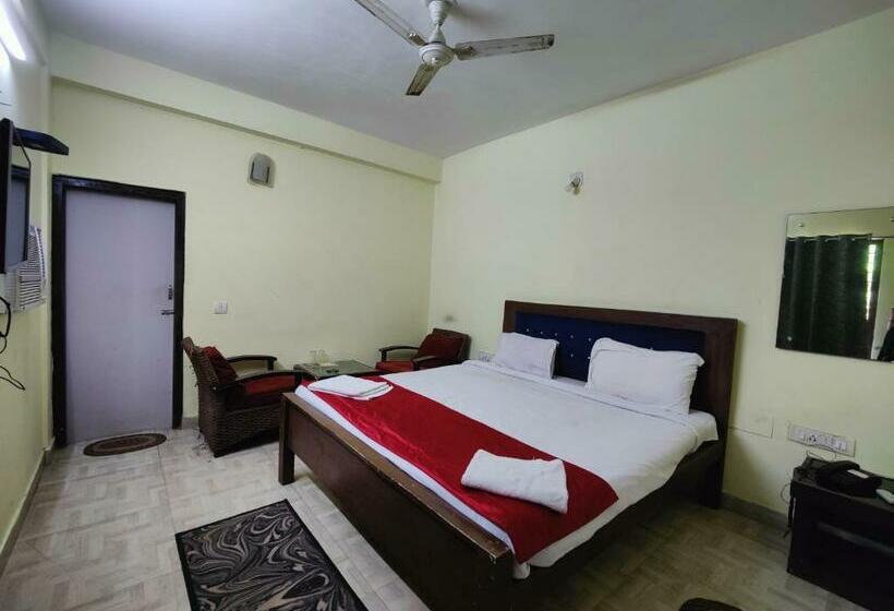 Deluxe-huone, Surya Greens , Puri