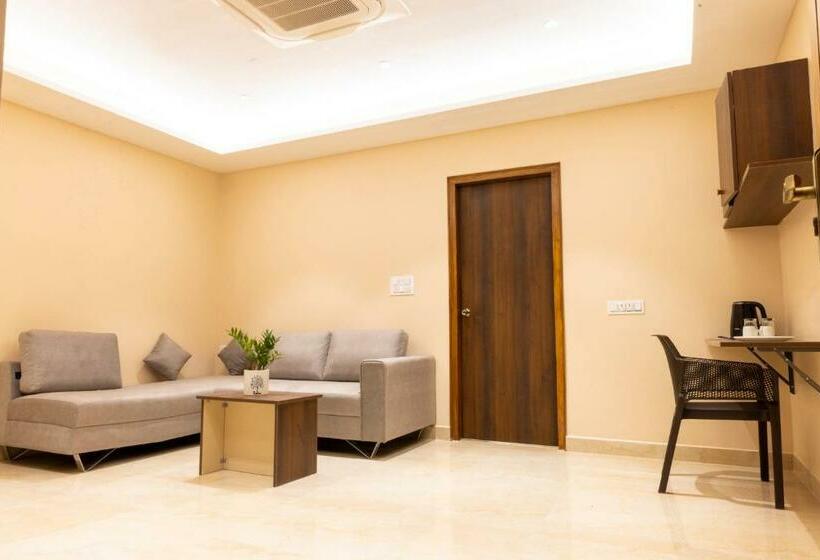 スイート, Lk Grand Home