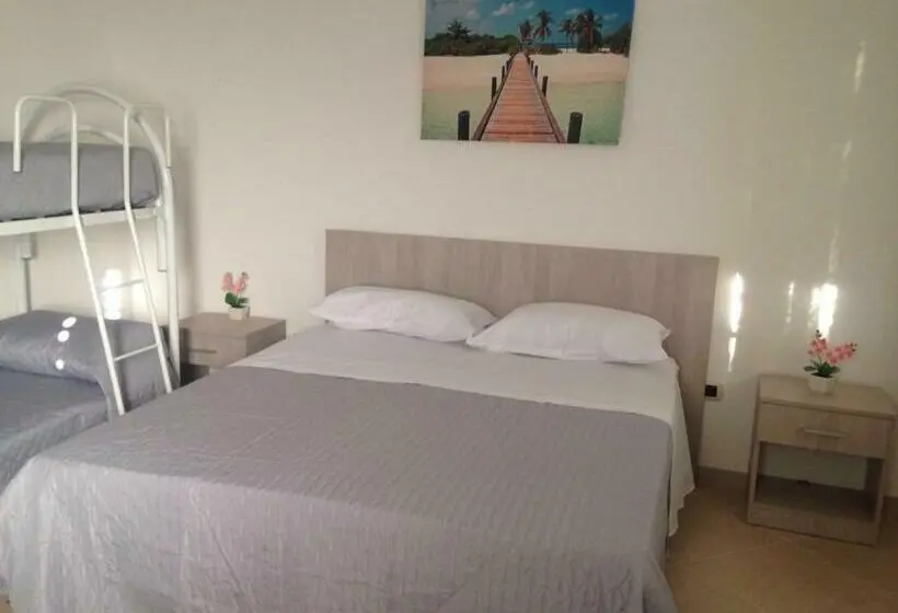 Camera Familiare, Bastet Salento