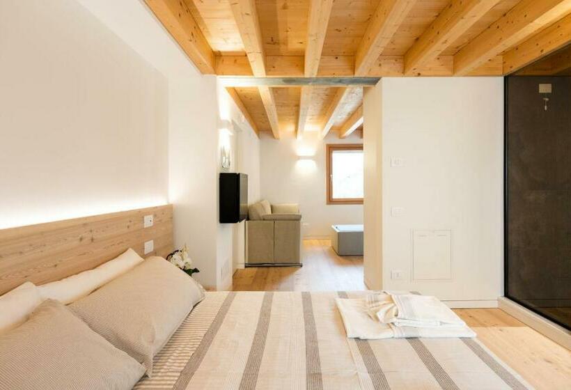 Полулюкс Одноместный с Террасой, Agriturismo Scraleca