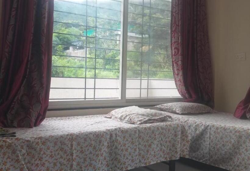 스탠다드 룸, Forest Park Resto Farm Pune