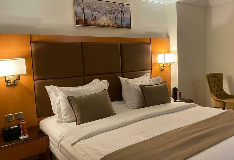 Appartement met 2 Slaapkamers, فندق بلفيو بارك رويال Bellevue Park Royal