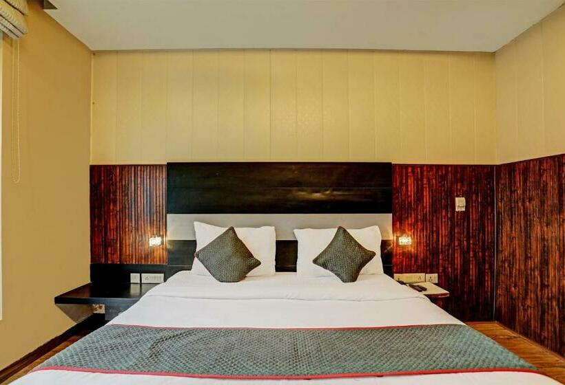 Üç Kişilik Klasik oda, Townhouse Tipsyy Inn 16