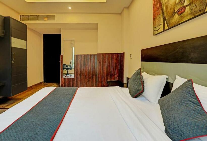 Üç Kişilik Klasik oda, Townhouse Tipsyy Inn 16