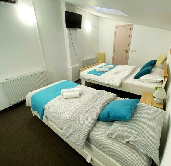 4인용 스탠다드 룸, Central Park House