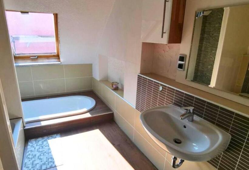 バス共有のスタンダードルーム, 4rent Apartments   Boardinghouse