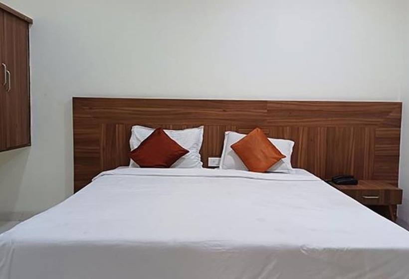 豪华房间, Fabhotel V Grand