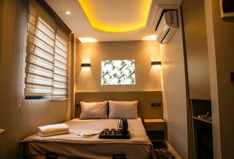 Camera Standard con Idromassaggio, Ck Palace