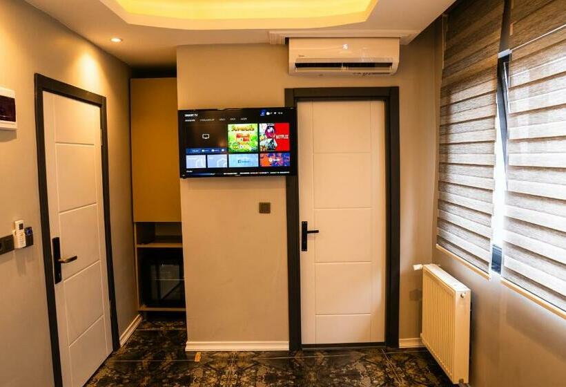 Camera Standard con Balcone, Ck Palace