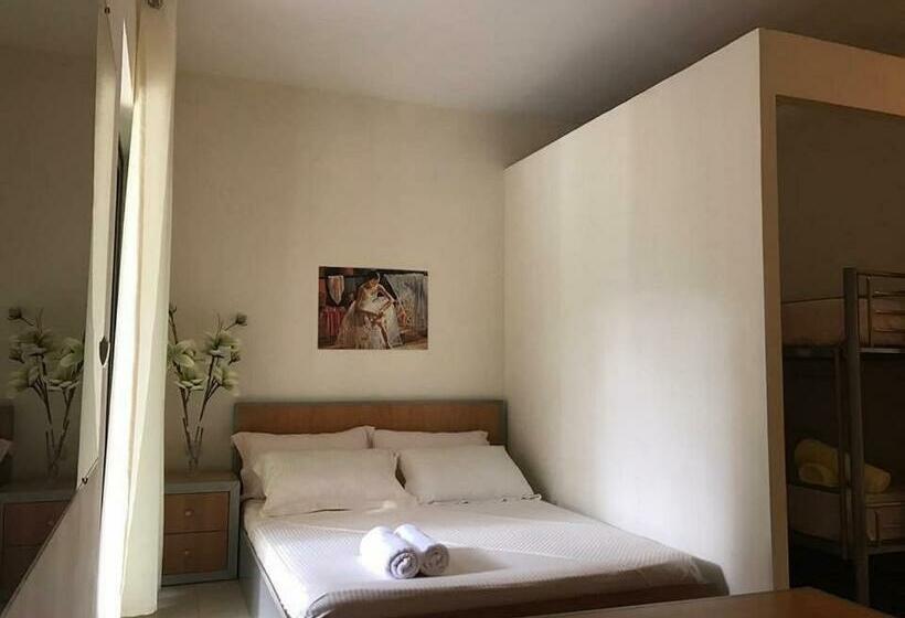 패밀리 룸, Intea