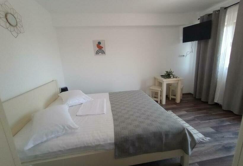 غرفة قياسية, Pestele Ca Odinioară