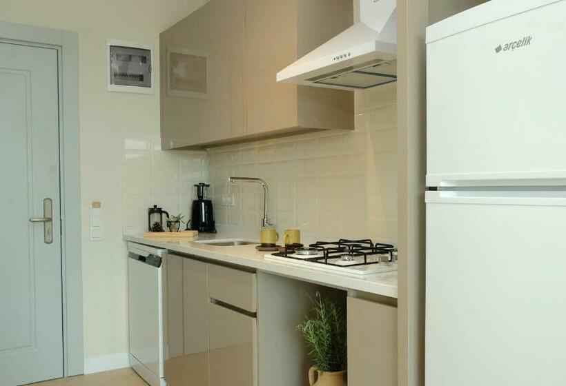 סוויטה, Kaktus Suites