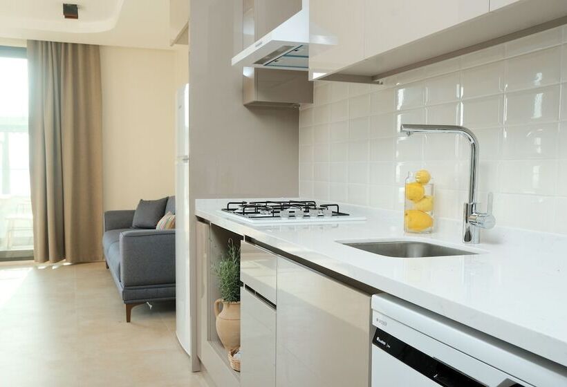 סוויטה, Kaktus Suites