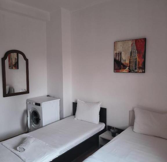 스탠다드 룸 가든 전망, Vila Gherghisan