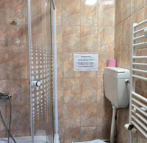 스위트, Vila Gherghisan