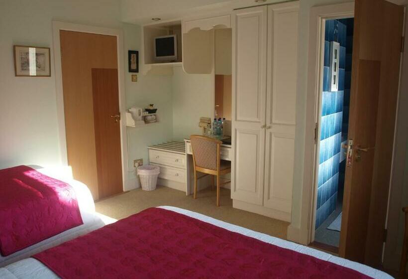 Номер Стандарт Трехместный, Shelmalier House