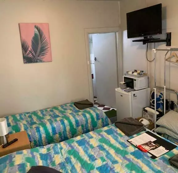 エコノミールーム, Hello Adelaide Motel And Apartments
