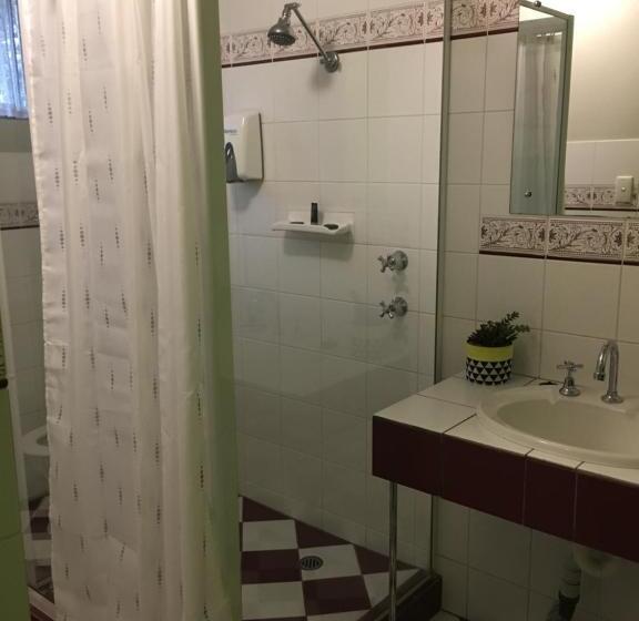 エコノミールーム, Hello Adelaide Motel And Apartments