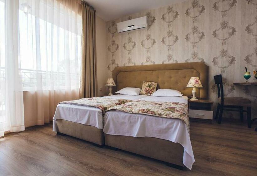 غرفة قياسية, Avenue Deluxe