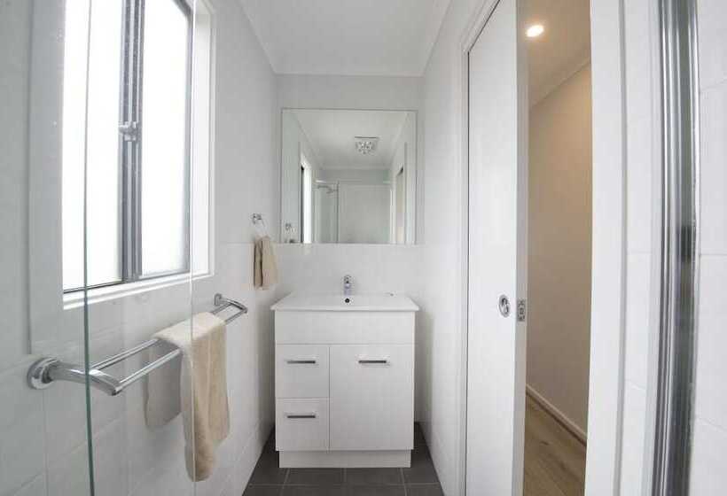 スリーベッドルーム　ヴィラ, Big4 Port Hughes Holiday Park