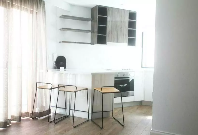 バルコニー付き１ベッドルームアパートメント, Bondi 38 Serviced Apartments